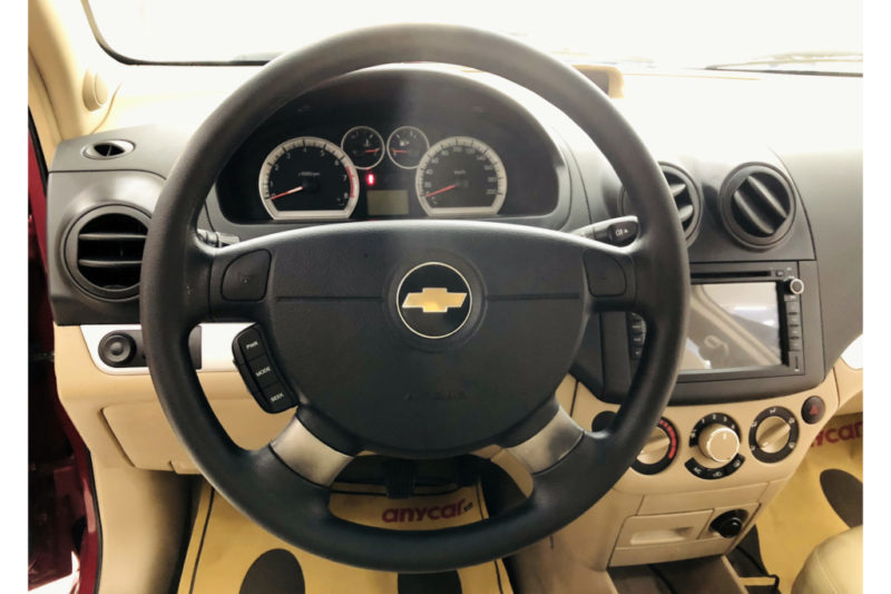 Chevrolet Aveo LT 1.4MT 2018 - 15