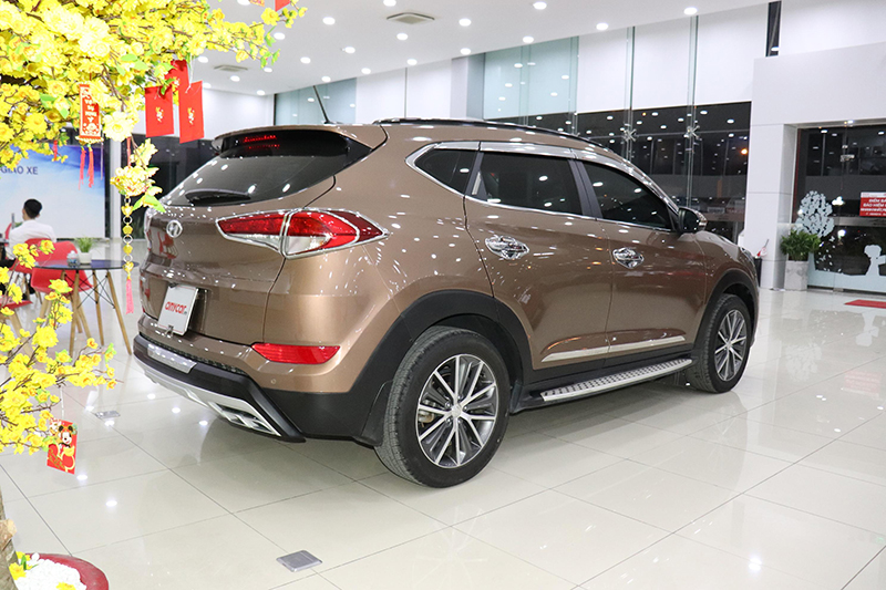 Hyundai Tucson 2.0 2WD 2.0AT 2017 - 6