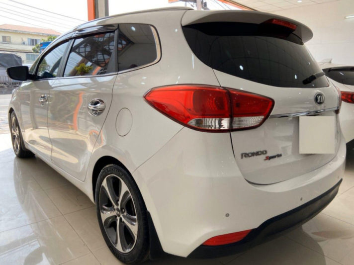 Kia Rondo 2.0AT 2016 - 3