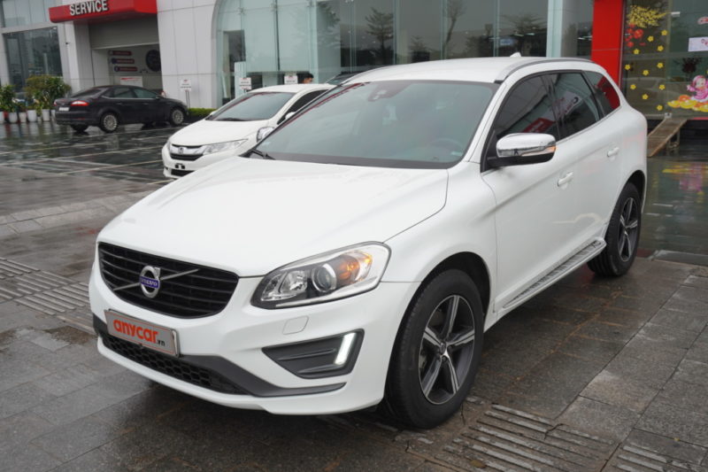 Volvo XC60 2.0AT 2016 - 5