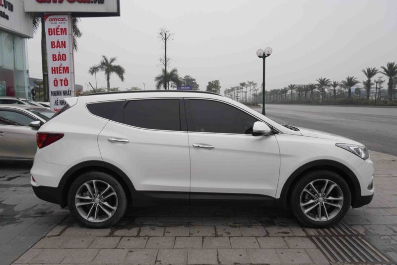 Hyundai Santafe 2.4 Cao cấp 2.4AT 2018 - 2