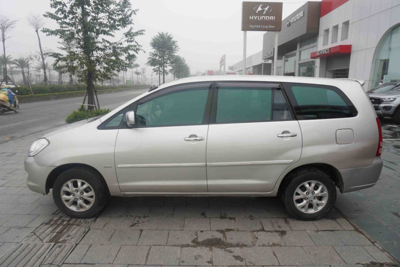 Toyota Innova G 2.0MT 2008 - 6