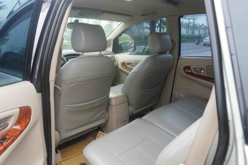 Toyota Innova G 2.0MT 2008 - 12