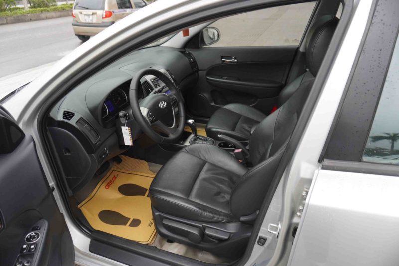 Hyundai i30 1.6AT 2009 - 9