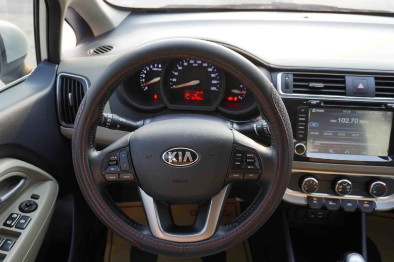 Kia Rio 1.4AT Sedan 1.4AT 2015 - 16