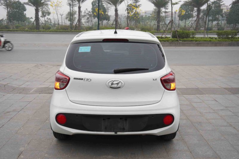 Hyundai i10 Hatchback 1.2MT 2017 - 4