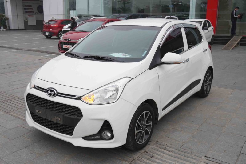 Hyundai i10 Hatchback 1.2MT 2017 - 7