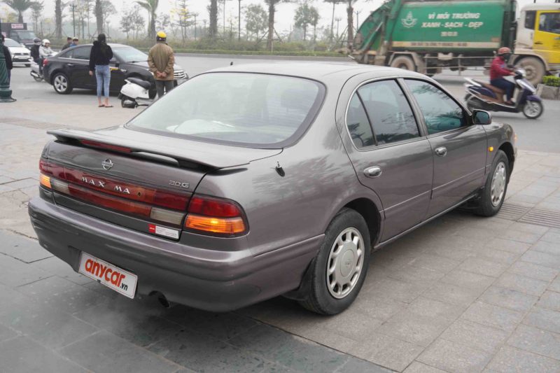 Nissan Maxima 3.0MT 1997 - 3