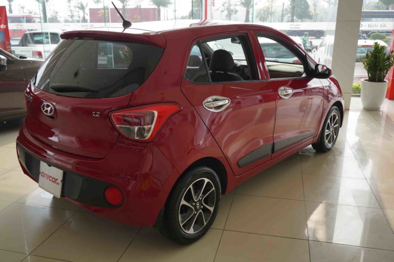 Hyundai i10 Hatchback 1.2AT 2017 - 3