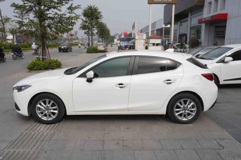 Mazda 3 HB 1.5AT 2015 - 6