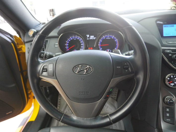 Hyundai Genesis 2.0AT 2013 - 9