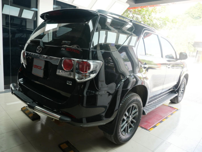 Toyota Fortuner 2.7AT 2015 - 4