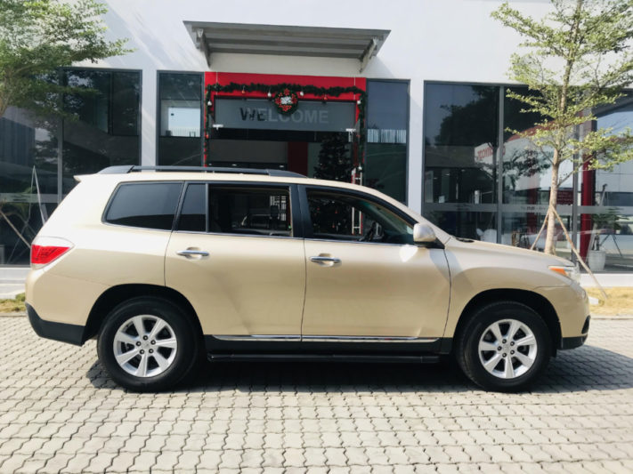 Toyota Highlander 2.7AT 2010 - 5