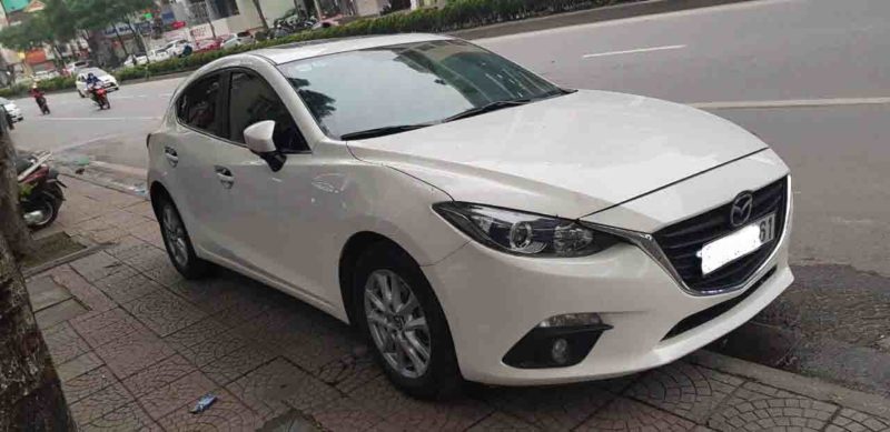 Mazda 3 HB 1.5AT 2015 - 1