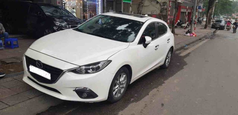 Mazda 3 HB 1.5AT 2015 - 3