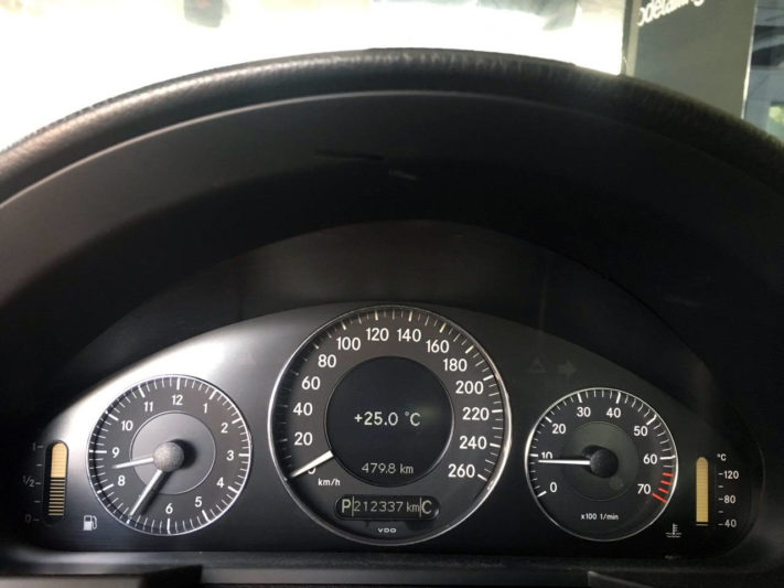 Mercedes E class 3.0AT 2008 - 15