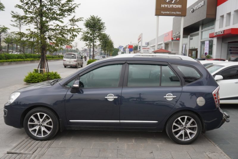 Kia Carens SX 2.0MT 2015 - 6