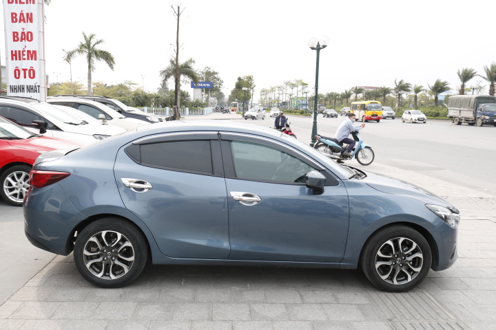 Mazda 2 Sedan 1.5AT 2017 - 2