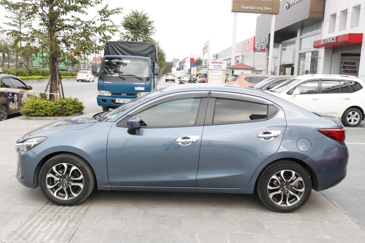 Mazda 2 Sedan 1.5AT 2017 - 6