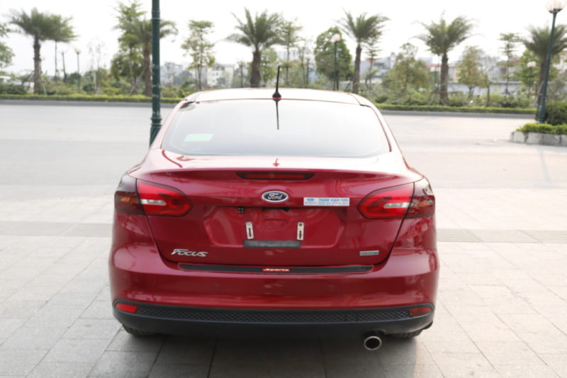 Ford Focus 1.5AT 2018 - 6