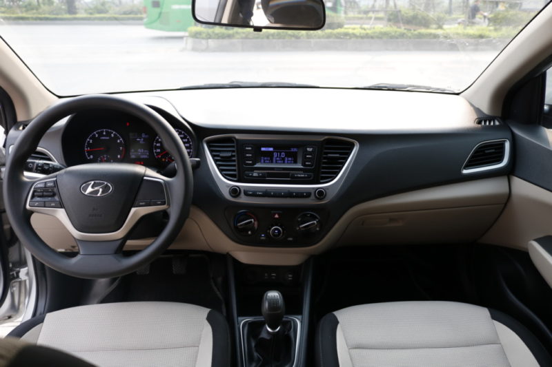 Hyundai Accent 1.4MT 2019 - 13