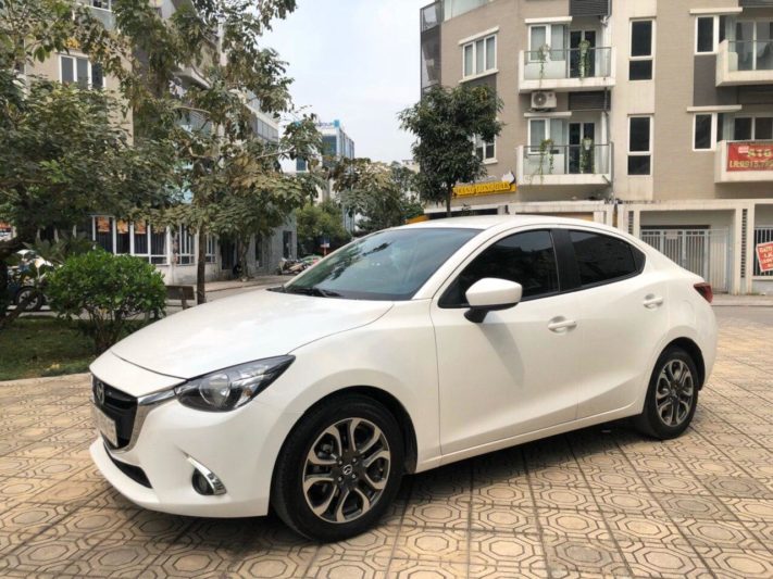 Mazda 2 Sedan 1.5AT 2015 - 5