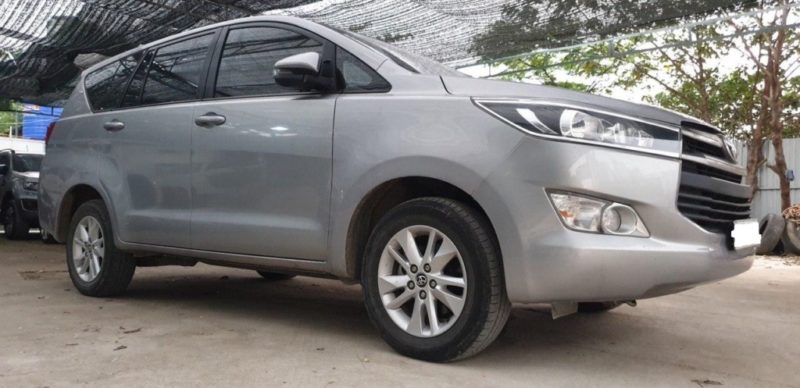 Toyota Innova E 2.0MT 2018 - 1