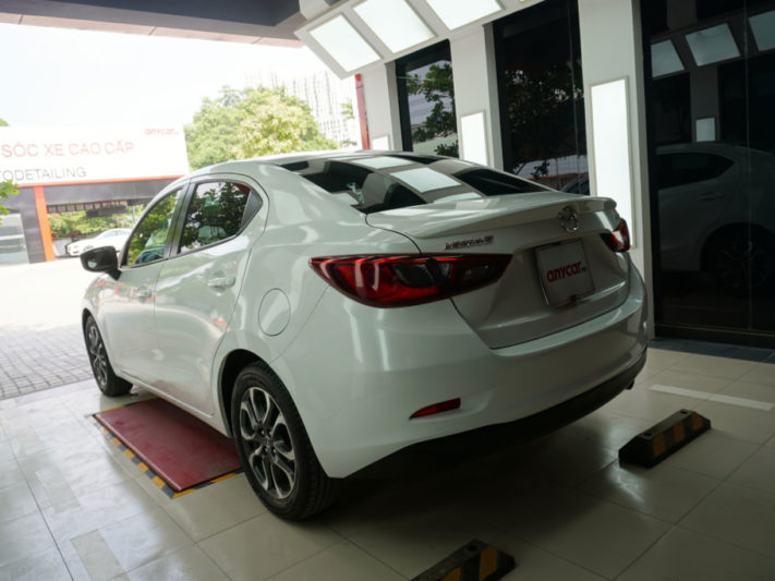 Mazda 2 Sedan 1.5AT 2016 - 6