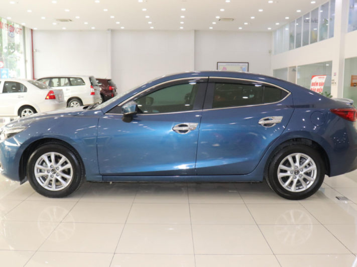 Mazda 3 1.5AT 2018 - 11