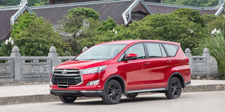 Toyota Innova 2020