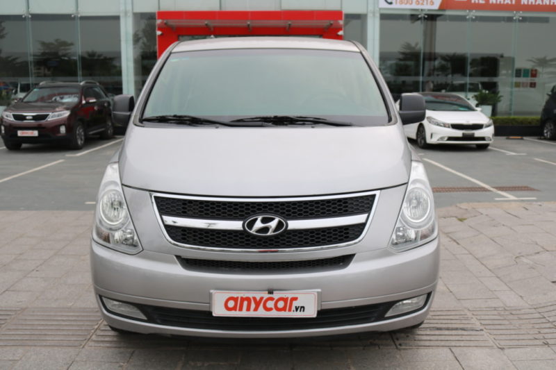 Hyundai Starex 2.5MT 2014 - 8