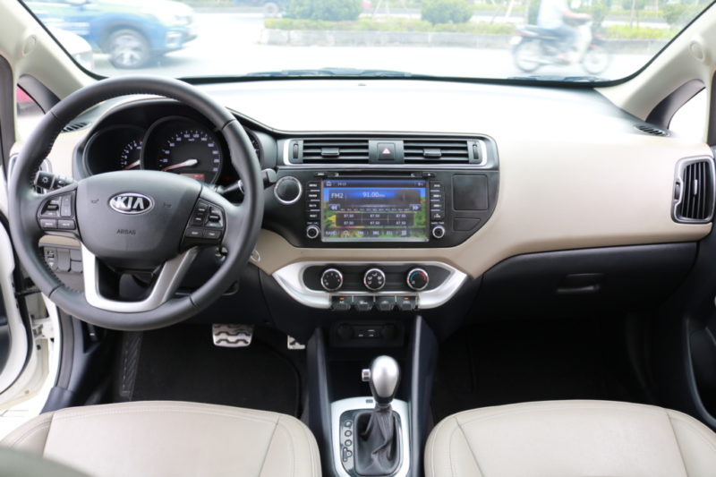 Kia Rio 1.4AT Sedan 1.4AT 2016 - 12