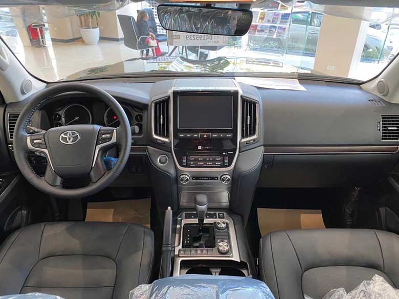 Đánh giá Toyota Land Cruiser 2020 : giá bán, thông số , khuyến mãi 06/2021  | anycar.vn