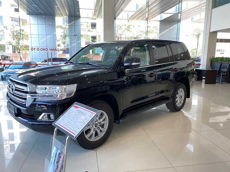 Toyota Land Cruiser 2020 thông số khuyến mãi và giá xe cập nhật 2Plần