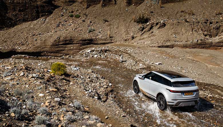 Range Rover Evoque 2020: SUV cỡ nhỏ, thông số, giá bán - 22