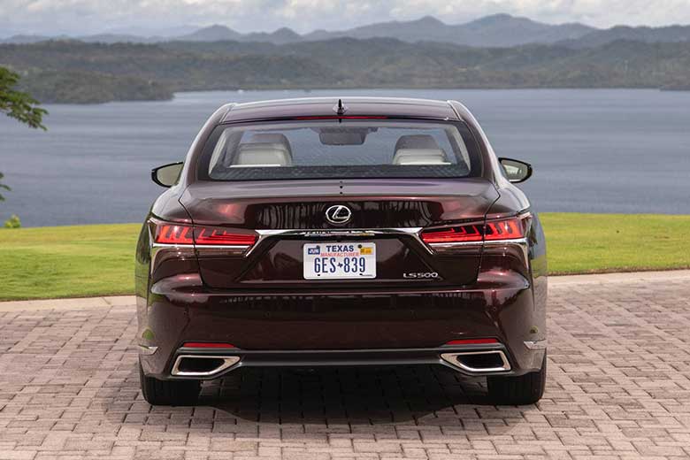 cận cảnh Lexus LS 500 2020