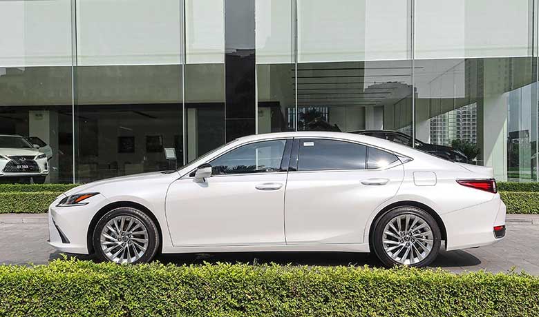 Lexus ES 250 2020: Giá lăn bánh và thông số - 10