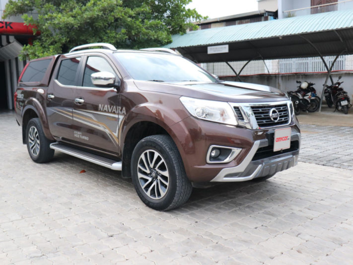 Bán Nissan Navara 2017 EL màu nâu  Ô tô cũ trên Oto360