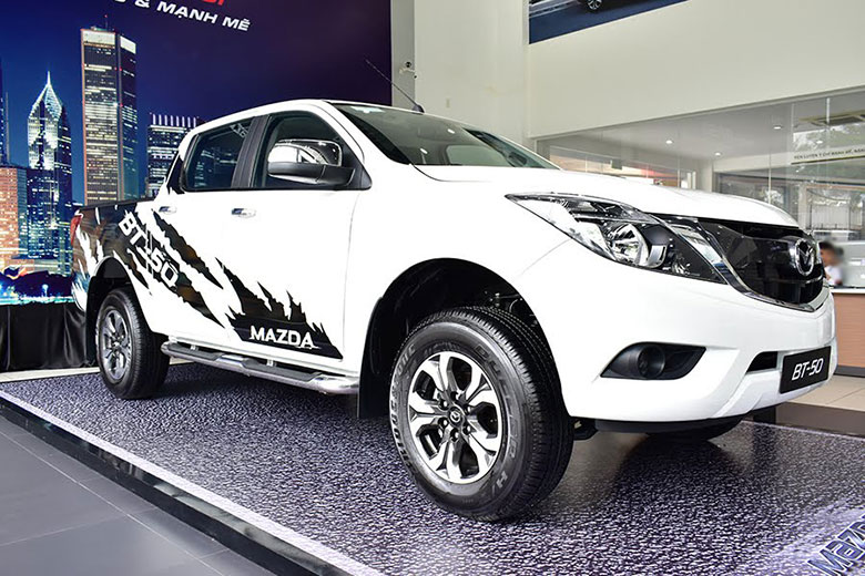 Chi tiết Mazda BT50 2020 và giá bán tháng 7/2020 - 6