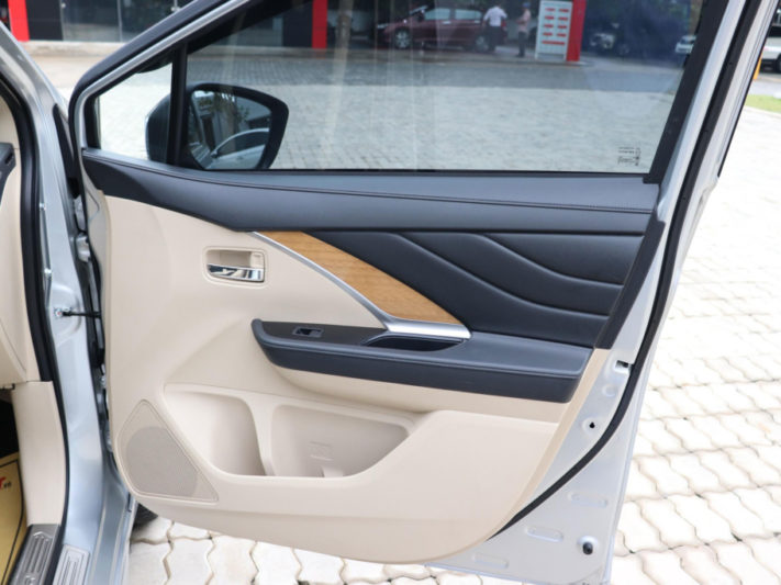 Mitsubishi Xpander 1.5AT 2019 - 22