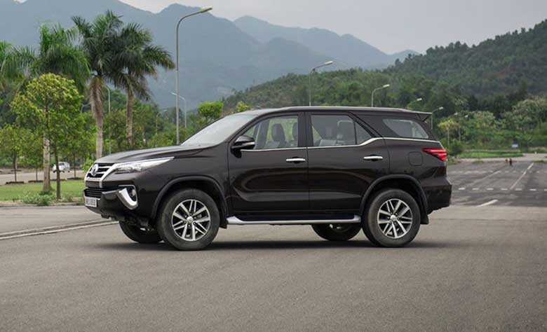 cảm giác lái Toyota Fortuner 2020