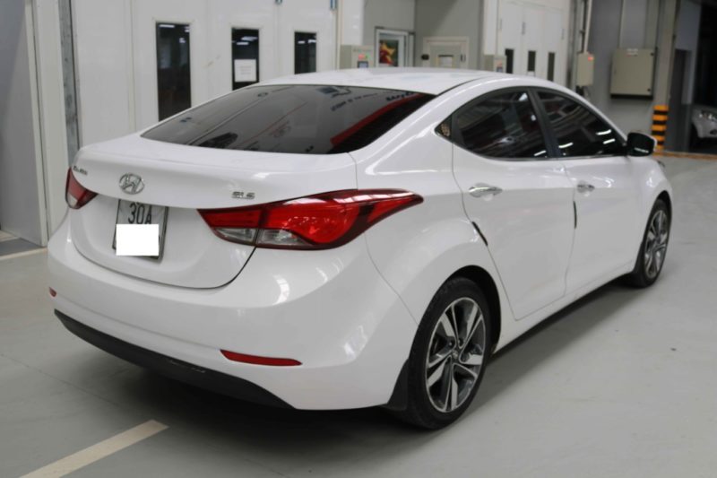 Hyundai Elantra 1.6AT 2014 - 4