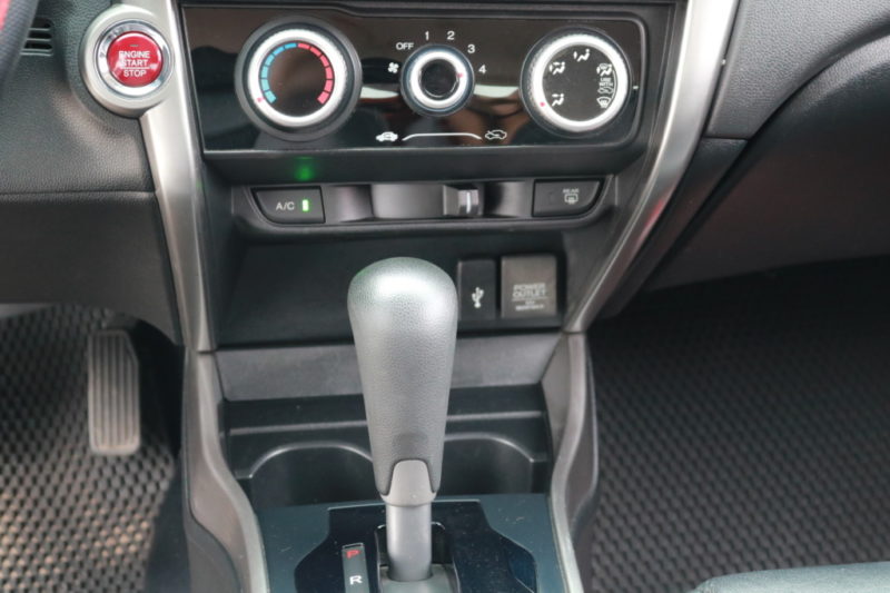 Honda City CVT 1.5AT 2015 - 14