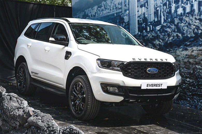 Ford Everest 2022 lướt bắt đầu lên sàn xe cũ với giá lỗ sâu