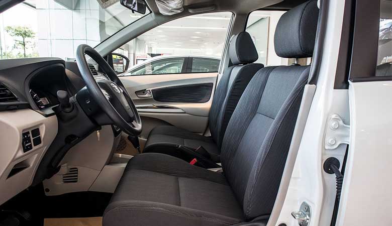 đánh giá thiết kế ghế ngồi xe Toyota Avanza 2020