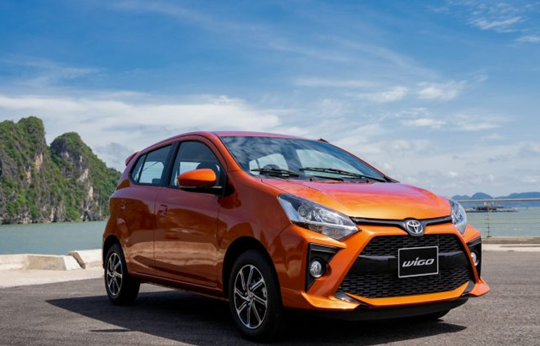 Toyota Wigo 2021 vs Vinfast Fadil 2020 - 1