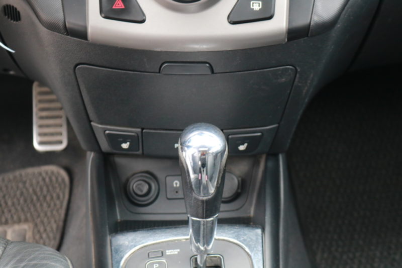 Hyundai i30 1.6AT 2009 - 13