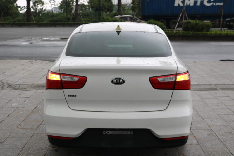 Kia Rio 1.4AT 2016 - 4