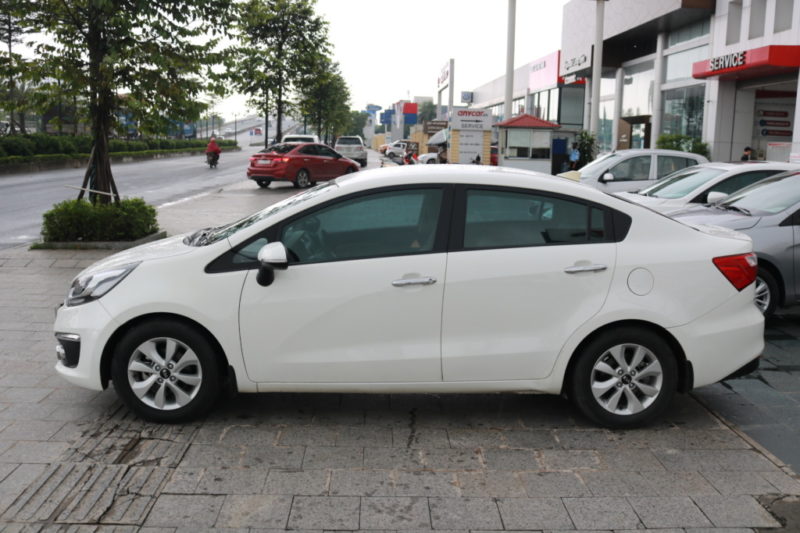 Kia Rio 1.4AT 2016 - 6