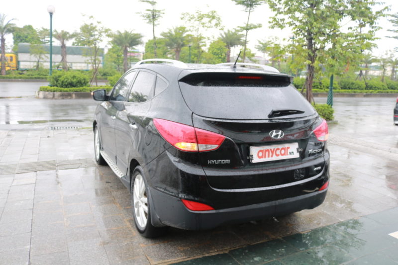 Hyundai Tucson 2.0 4WD 2.0AT 2012 - 5